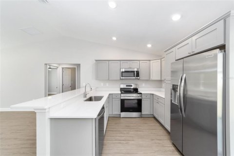 Casa en venta en Summerfield, Florida, 3 dormitorios, 126.16 m2 № 1913535 - foto 13