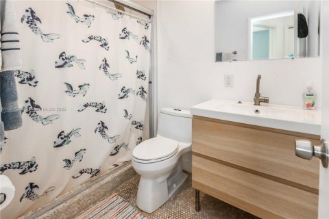 Casa en venta en Hollywood, Florida, 3 dormitorios, 121.05 m2 № 1964239 - foto 17