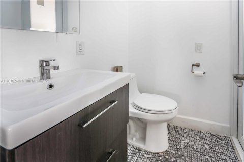 Casa en venta en Hollywood, Florida, 3 dormitorios, 121.05 m2 № 1964239 - foto 23