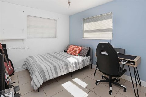 Casa en venta en Hollywood, Florida, 3 dormitorios, 121.05 m2 № 1964239 - foto 22