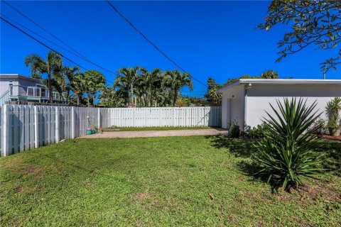 House in Hollywood, Florida 3 bedrooms, 121.05 sq.m. № 1964239 - photo 30