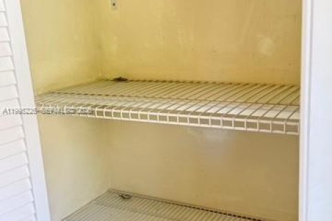 Copropriété à louer à Plantation, Floride: 2 chambres, 117.06 m2 № 2063706 - photo 26