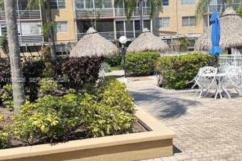 Copropriété à louer à Plantation, Floride: 2 chambres, 117.06 m2 № 2063706 - photo 28