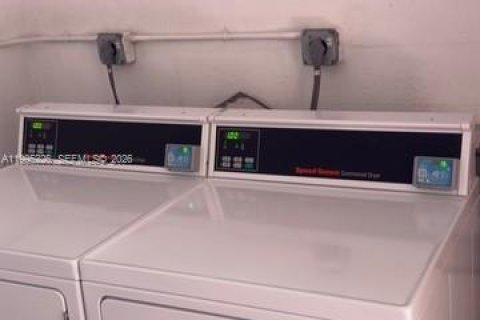 Copropriété à louer à Plantation, Floride: 2 chambres, 117.06 m2 № 2063706 - photo 5