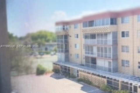 Copropriété à louer à Plantation, Floride: 2 chambres, 117.06 m2 № 2063706 - photo 23