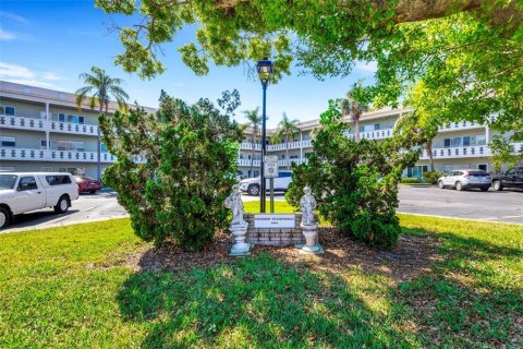 Condominio en venta en Clearwater, Florida, 2 dormitorios, 130.06 m2 № 1733004 - foto 1