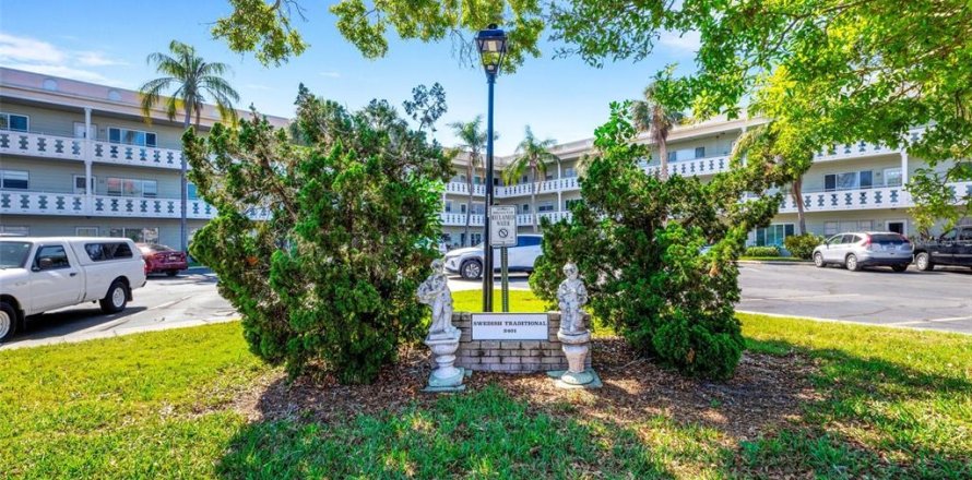 Condominio en Clearwater, Florida, 2 dormitorios  № 1733004