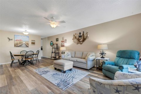 Condominio en venta en Clearwater, Florida, 2 dormitorios, 130.06 m2 № 1733004 - foto 7