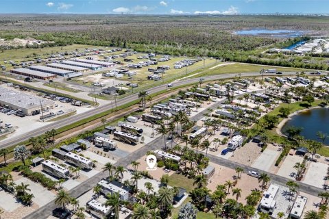 Land in Fort Myers Beach, Florida № 1690842 - photo 15
