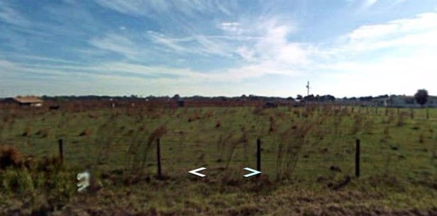 Land in Frostproof, Florida № 1195176