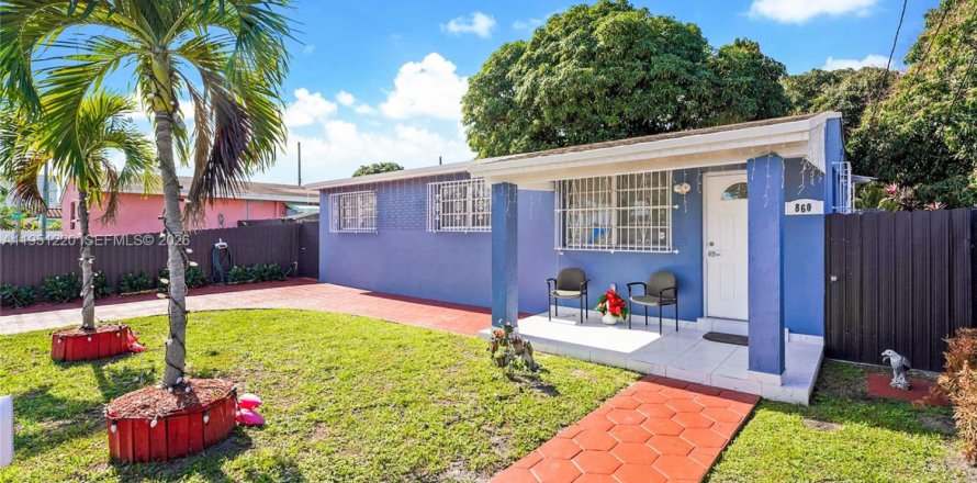 Casa en Hialeah, Florida 3 dormitorios, 92.9 m2 № 2007694