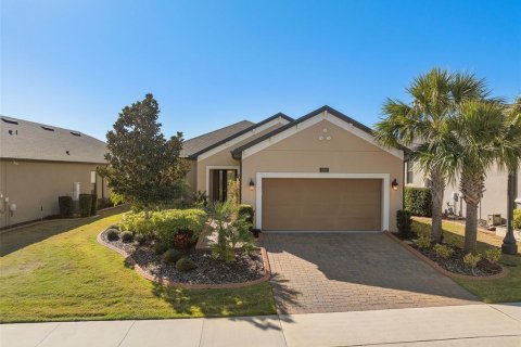 Casa en venta en Clermont, Florida, 2 dormitorios, 201.23 m2 № 1558609 - foto 3
