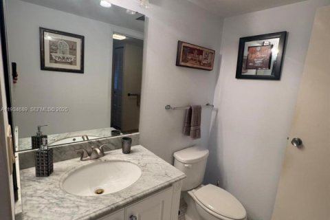 Condo in Aventura, Florida, 1 bedroom  № 2055081 - photo 29