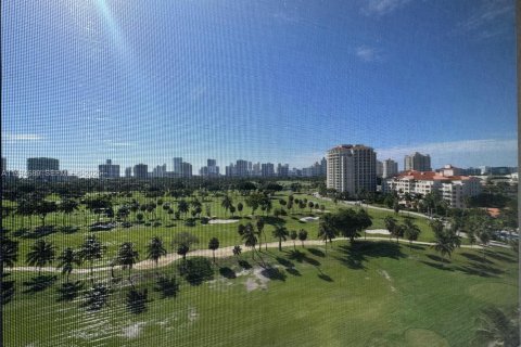 Condo in Aventura, Florida, 1 bedroom  № 2055081 - photo 2