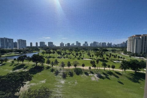 Condo in Aventura, Florida, 1 bedroom  № 2055081 - photo 8