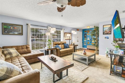 Casa en venta en Spring Hill, Florida, 2 dormitorios, 163.88 m2 № 2231020 - foto 13