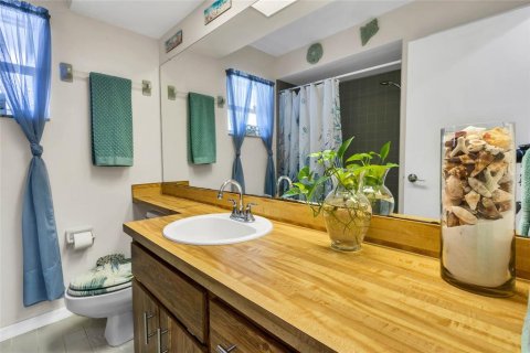 Casa en venta en Spring Hill, Florida, 2 dormitorios, 163.88 m2 № 2231020 - foto 25