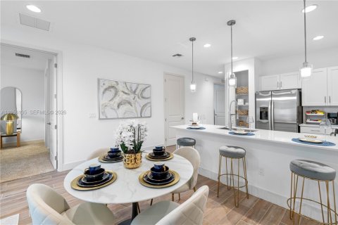 Casa en alquiler en Delray Beach, Florida, 3 dormitorios, 123.37 m2 № 2017671 - foto 11