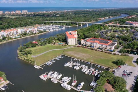 Condo in Palm Coast, Florida, 3 bedrooms  № 2208757 - photo 3