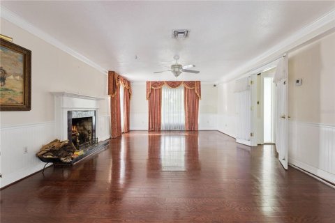 House in Eustis, Florida 3 bedrooms, 255.67 sq.m. № 2396968 - photo 14