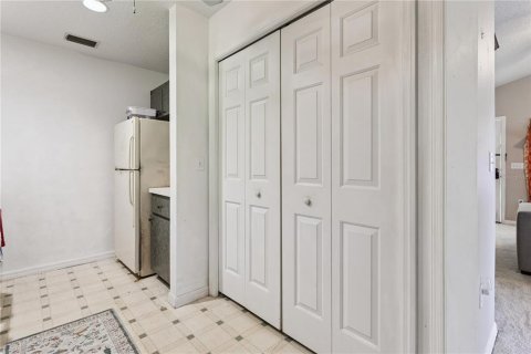 House in Eustis, Florida 3 bedrooms, 255.67 sq.m. № 2396968 - photo 19