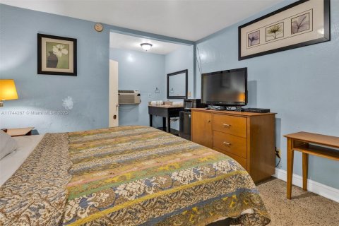 Hotel in Dania Beach, Florida № 1961054 - photo 17