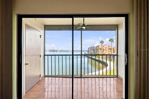 Copropriété à vendre à South Pasadena, Floride: 1 chambre, 83.61 m2 № 2353474 - photo 20