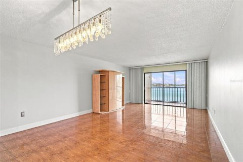 Copropriété à vendre à South Pasadena, Floride: 1 chambre, 83.61 m2 № 2353474 - photo 16