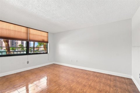 Copropriété à vendre à South Pasadena, Floride: 1 chambre, 83.61 m2 № 2353474 - photo 25