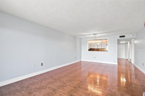 Copropriété à vendre à South Pasadena, Floride: 1 chambre, 83.61 m2 № 2353474 - photo 15