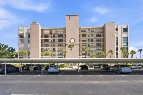 Condo à South Pasadena, Floride, 1 chambre  № 2353474