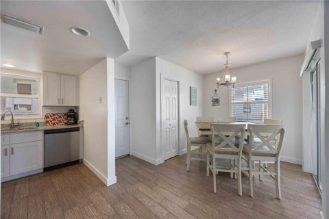 Condominio en venta en Sarasota, Florida, 4 dormitorios, 182.27 m2 № 1858238 - foto 16
