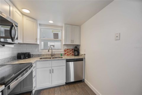 Condominio en venta en Sarasota, Florida, 4 dormitorios, 182.27 m2 № 1858238 - foto 9