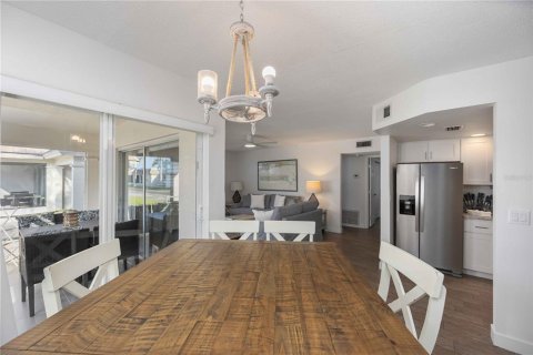 Condominio en venta en Sarasota, Florida, 4 dormitorios, 182.27 m2 № 1858238 - foto 6