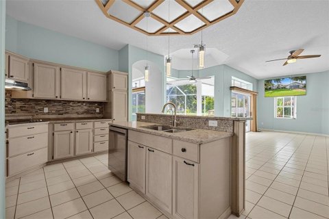 Villa ou maison à vendre à Palm Coast, Floride: 4 chambres, 219.06 m2 № 2353491 - photo 27