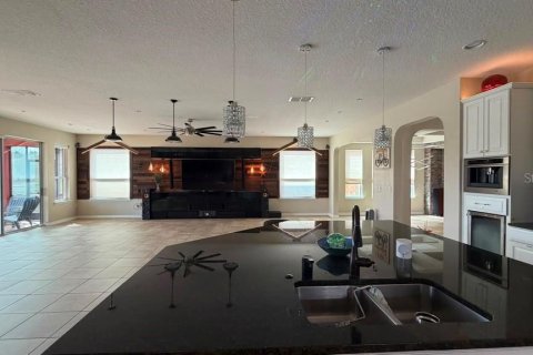 Villa ou maison à louer à Orlando, Floride: 5 chambres, 327.11 m2 № 2429401 - photo 20