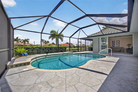House in Punta Gorda, Florida 3 bedrooms, 234.76 sq.m. № 1885207 - photo 27