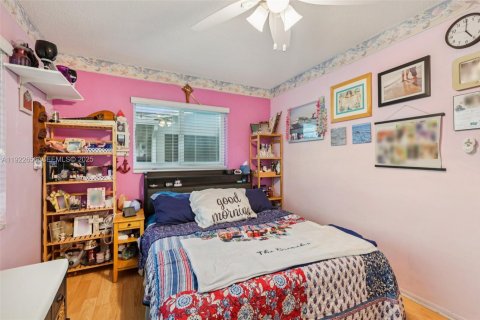 House in Tamarac, Florida 2 bedrooms, 112.97 sq.m. № 1976566 - photo 25