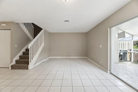 Villa ou maison à vendre à Deerfield Beach, Floride: 3 chambres, 128.76 m2 № 2439387 - photo 11