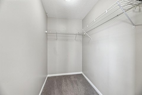 Villa ou maison à vendre à Deerfield Beach, Floride: 3 chambres, 128.76 m2 № 2439387 - photo 24