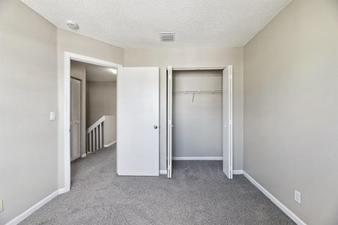 Villa ou maison à vendre à Deerfield Beach, Floride: 3 chambres, 128.76 m2 № 2439387 - photo 22