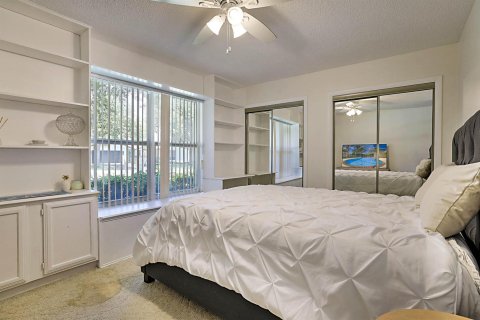 House in Boca Raton, Florida 4 bedrooms, 220.36 sq.m. № 2175957 - photo 27