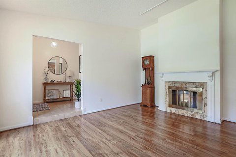 House in Boca Raton, Florida 4 bedrooms, 220.36 sq.m. № 2175957 - photo 7