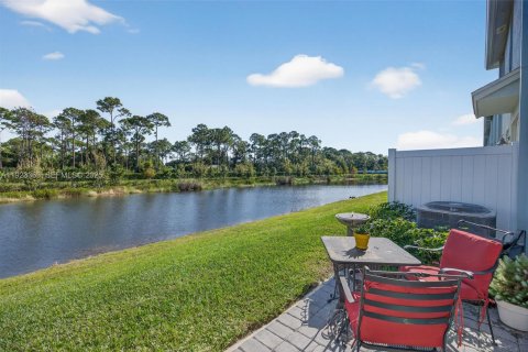 Купить таунхаус в Стьюарт, Флорида 3 спальни, 137.03м2, № 1985835 - фото 30