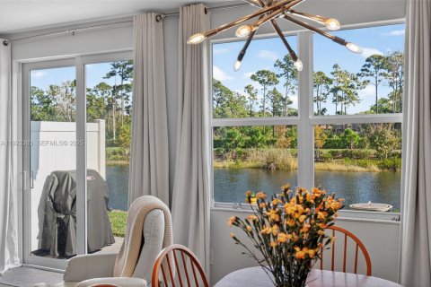 Купить таунхаус в Стьюарт, Флорида 3 спальни, 137.03м2, № 1985835 - фото 14