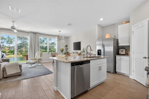 Купить таунхаус в Стьюарт, Флорида 3 спальни, 137.03м2, № 1985835 - фото 6