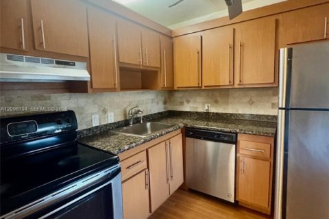 Copropriété à louer à Aventura, Floride: 1 chambre, 92.34 m2 № 2386881 - photo 28