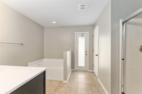 House in Ocala, Florida 4 bedrooms, 193.98 sq.m. № 1782239 - photo 26