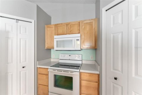 House in Ocala, Florida 4 bedrooms, 193.98 sq.m. № 1782239 - photo 9