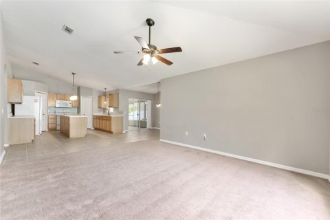 House in Ocala, Florida 4 bedrooms, 193.98 sq.m. № 1782239 - photo 16